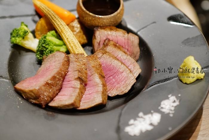 。群馬縣ぐんまけんGO_『美食。群馬草津』和牛三國家｜尾崎牛ステーキ套餐美味平價超推薦郭小寶‧這就是青春 - 郭小寶‧這就是青春