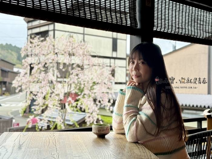 。岐阜縣ぎふけんGO_『美食。岐阜高山』花風華咖啡甜點坊｜高山老街老屋咖啡廳｜超美的窗邊櫻花｜上山町老街歇腳推薦郭小寶‧這就是青春 - 郭小寶‧這就是青春