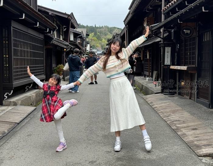 。岐阜縣ぎふけんGO_『散策。岐阜高山』飛驒高山上三之町老街散步漫遊｜超多在地名產特產｜當地特色小物伴手禮超好逛郭小寶‧這就是青春 - 郭小寶‧這就是青春