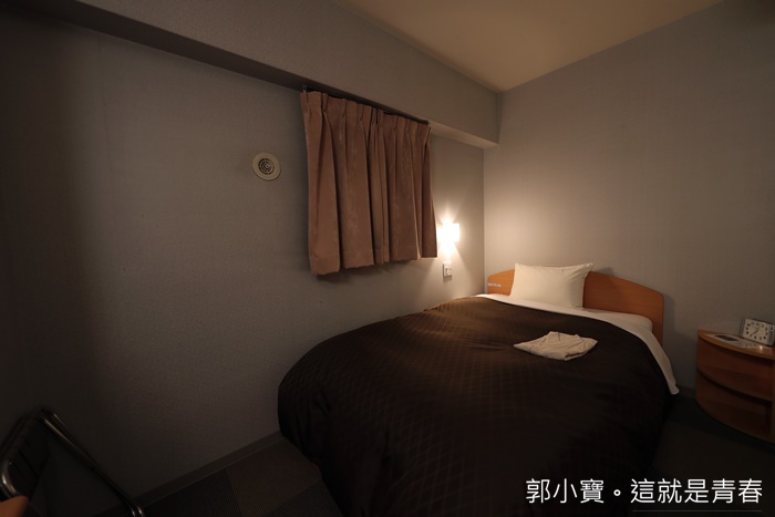 。福岡縣ふくおかけんGO_『住宿。福岡博多』博多Anchor飯店 (Anchor Hotel Hakata)｜博多車站旁的乾淨便宜商旅｜一雙拉麵店步行三分鐘即可到達！郭小寶‧這就是青春 - 郭小寶‧這就是青春